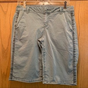 Size 6 Sonoma Bermuda shorts. Khaki green. Excellent condition.